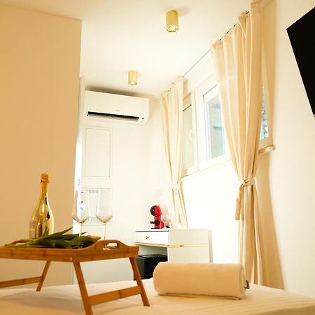Prisca Luxury Rooms With Breakfast สปลิท ภายนอก รูปภาพ